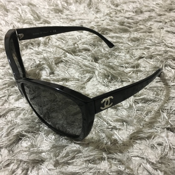 Sold ❤️ Chanel sunglasses black CC 5203 - Picture 2 of 8